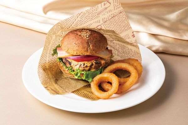 2025年10月1日 東京ベイ舞浜ホテルが【舞浜ビューホテル by HULIC】へ名称変更　「リブランド記念メニュー」を期間限定で提供開始