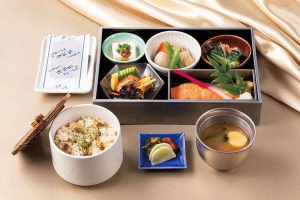 2025年10月1日 東京ベイ舞浜ホテルが【舞浜ビューホテル by HULIC】へ名称変更　「リブランド記念メニュー」を期間限定で提供開始