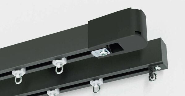 住宅空間になじむコンパクト設計　電動カーテンレール「レガートコモ」を10月1日(水)より全国で販売開始