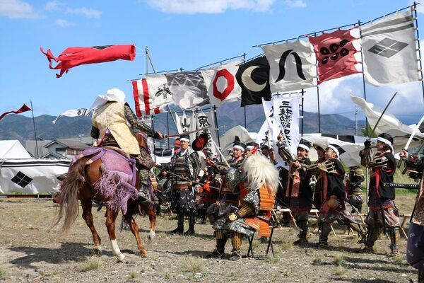 神保悟志氏、寺島進氏も参加！第46回川中島合戦戦国絵巻鎧武者の参加者を募集