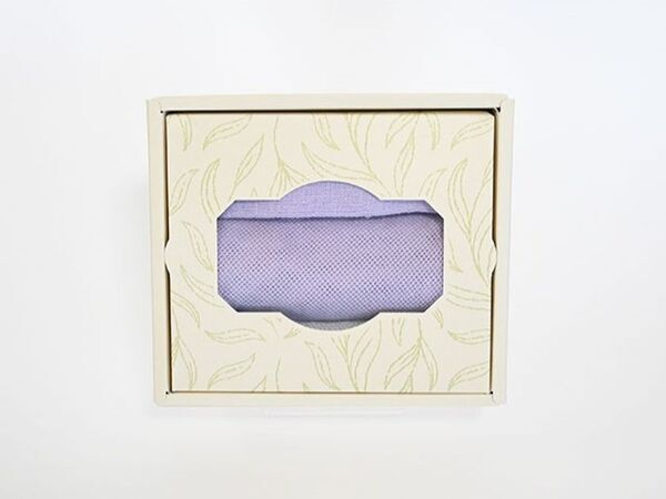 赤ちゃんの眠りを守る「おひなまき(R)」に新色登場　「草木染おひなまきBOX」9月19日(金)発売