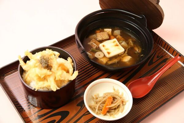 富山県と長野県を結ぶ「立山黒部アルペンルート」、2025年10月3日(金)より「予約WEBきっぷ」で美しい初雪を楽しめる『深秋期利用分』の販売を開始