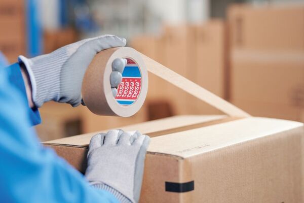 tesa、環境配慮型梱包用テープ tesa(R) 4713が「サステナブル★セレクション2025」二つ星に選定