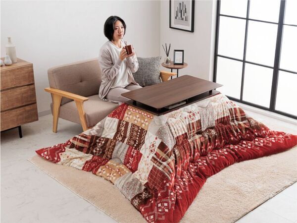 収納上手な暮らしを叶えるシェルフ付き2WAYこたつ「スペース」2サイズで10月上旬に発売