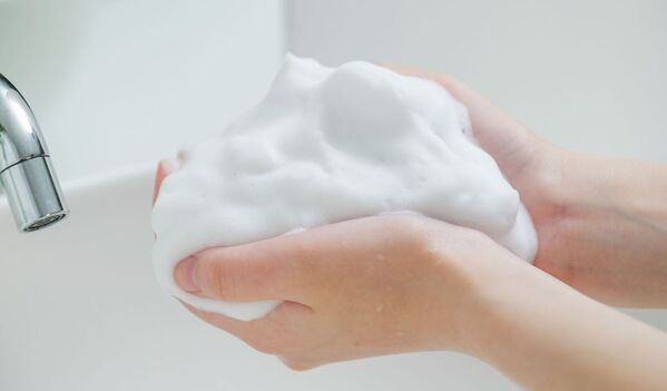 大注目の整肌成分「アゼライン酸」配合！お肌を整えながら毛穴ケアできる洗顔石けん『毛穴しらず』10月1日(水)販売スタート