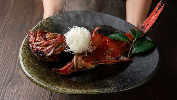 6室だけの隠れ宿「金目鯛の宿 こころね」、楽天トラベルの食事の口コミ評価が高い宿ランキング1位を3年連続受賞！