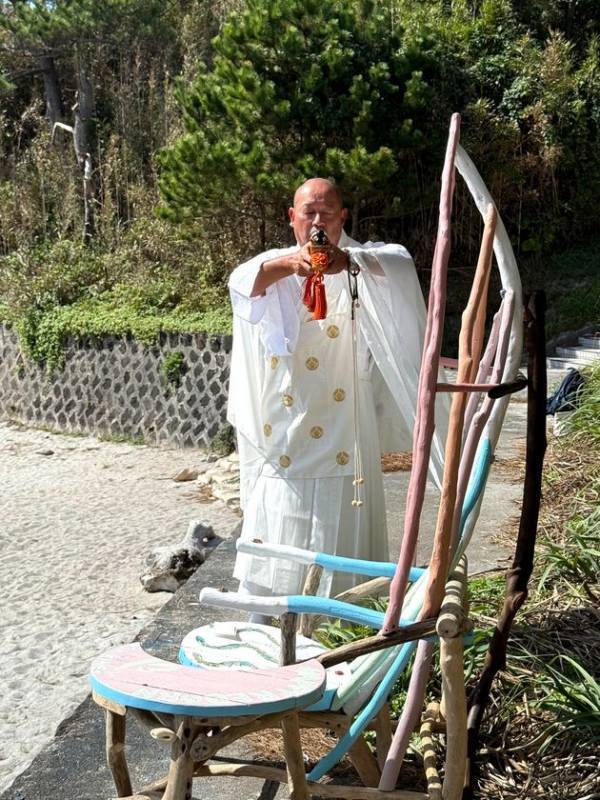 国内初！東京の離島・式根島が“女性一人旅の聖地”に変貌「ハッピーリボーンプロジェクト in 式根島」10月1日スタート