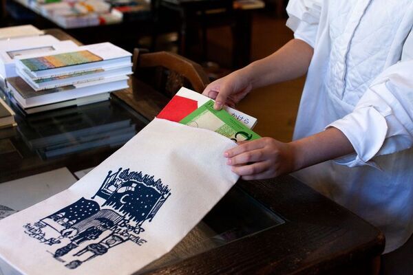 【WONDER BAGGAGE】京都・一条寺の書店「恵文社」にて10月25日(土)～11月7日(金) POP UP開催