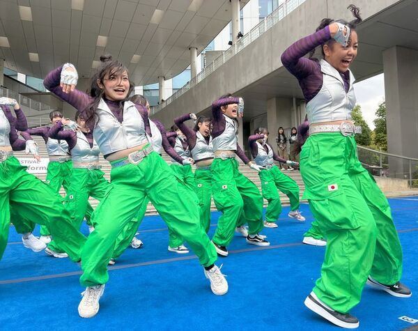 ＜TOKYOガンダムプロジェクト2025＞10月12日(日)～「TOKYO GUNDAM FESTIVAL」を開催！高校生が英語で観光ガイド、ガンダム情報や臨海副都心エリアの観光情報の英語マップも配布ステージではチアリーディング、和太鼓、書道パフォーマンス等も披露！