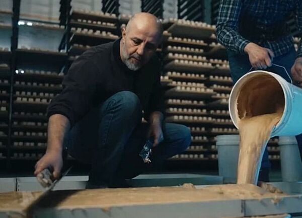 ユネスコ無形文化遺産「パレスチナ石鹸 ナーブルスソープ」の伝統から誕生 ― 壊されゆくオリーブの木と人々の暮らしを未来につなぐフェイスクリーム、2025年11月日本初上陸