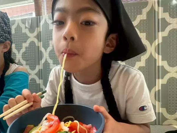 下北沢駅徒歩3分、都会で土に触れながら秋の収穫体験　保育園児親子に人気の畑＋料理体験10月12日、26日に開催