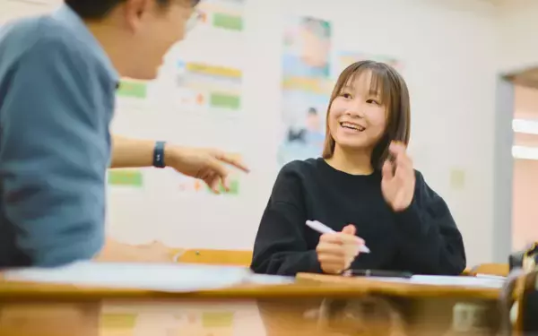 釧路市で学習塾を展開する学習塾あすなろ会が50周年を迎えるこの年に「北海道を代表する企業100選」に初選出。