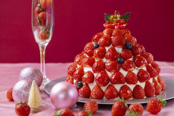 ＜いちご専門店 いちごBonBonBERRY＞静岡いちごを約100粒使用したツリー型のプレミアムケーキも！2025クリスマスケーキを10月4日(土)から予約受付開始