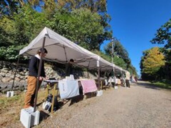 文芸と学問の神が見守る梨木神社に言葉の才能が集う― ことなり京都「第二回 京都やおよろず文学賞」授賞式開催