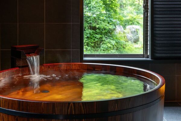 新潟県南魚沼市【大沢山温泉 大沢舘】和モダンに改装リニューアル＆自社HP開設　12月19日まで10％割引で予約受付中