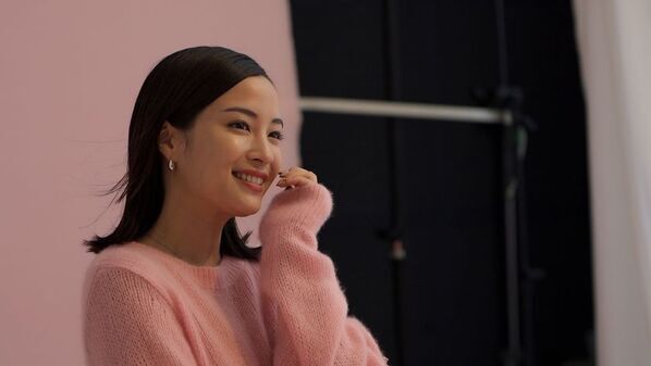 新CMキャラクターに広瀬すずさんが就任！ソフラン アロマリッチシリーズ新CMが10月15日から放映開始　「この香り、たまらんデス。」と広瀬さんのとろける表情は必見！広瀬さんの「たまらん」瞬間は…、一日中家で●●すること！？