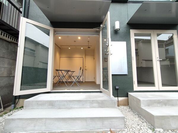 国内外の人気デバイス約20機種を展示「BEAUTY GADGET GROVE-美容機器の森-」開催　～最新美容ガジェットを“見て・触れて・体験できる”1日限定イベント～