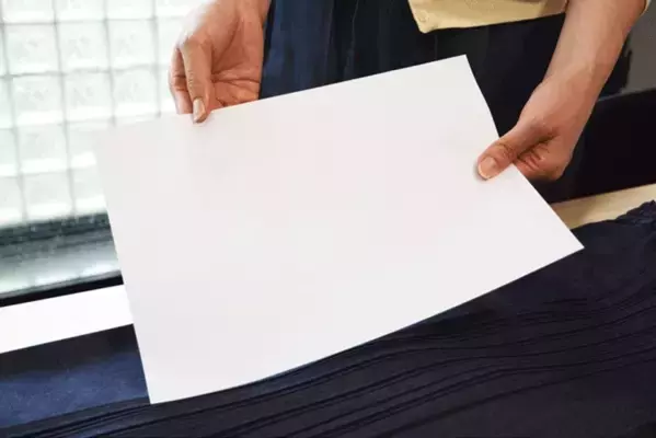 Makuakeプロジェクト10回記念！累計支援額2,000万突破の匠の技シリーズ　洗っても綺麗が続く色落ちしにくいデニムプリーツワイドパンツ「くつろぎデニム」を10月30日より先行予約販売開始