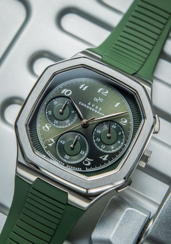 AV86、ブランド初八角形クロノグラフ「1904 Chronograph Collection」発表　ラグジュアリースポーツウォッチに新たな表現を ―