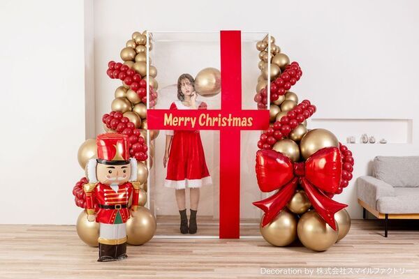 イベント空間を“雑誌の表紙”に変える新発想　「マガジンフォトフレーム」発売のお知らせ