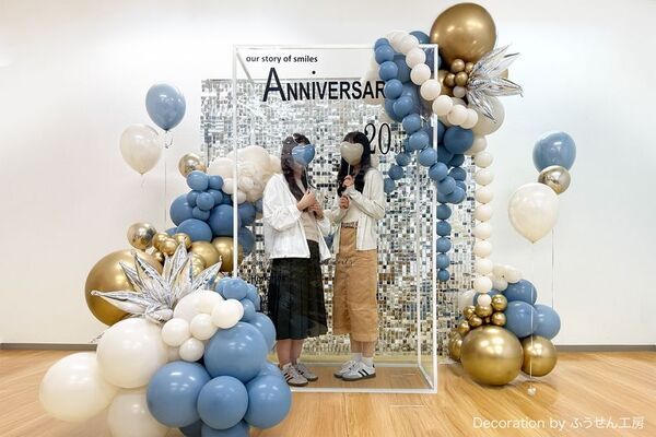 イベント空間を“雑誌の表紙”に変える新発想　「マガジンフォトフレーム」発売のお知らせ