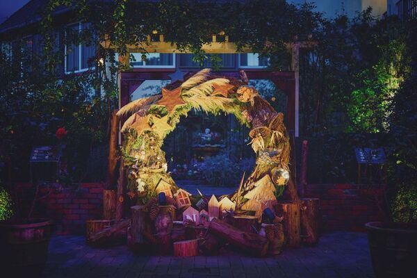 他とは一味違うクリスマスマーケット！山の上で煌めくイルミネーション×可愛いディスプレイが人気の「神戸クリスマスマーケット2025」を11/8(土)から開催！25mの巨大ツリーや、可愛いタワーがさらにパワーアップ！