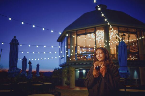 他とは一味違うクリスマスマーケット！山の上で煌めくイルミネーション×可愛いディスプレイが人気の「神戸クリスマスマーケット2025」を11/8(土)から開催！25mの巨大ツリーや、可愛いタワーがさらにパワーアップ！