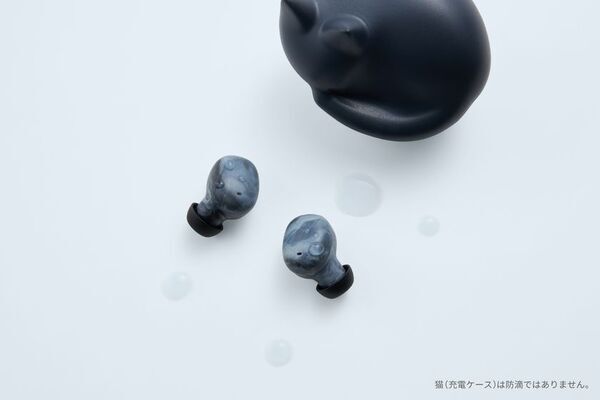 「ラディウスのNEKO」にキジシロ、サバトラが仲間入り！猫モチーフの完全ワイヤレスイヤホン「NEKO true wireless earphones HP-C28BT」の新色2種を2025年10月30日より販売開始