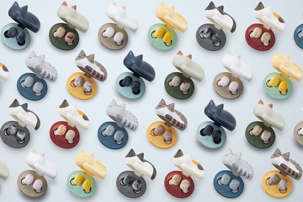「ラディウスのNEKO」にキジシロ、サバトラが仲間入り！猫モチーフの完全ワイヤレスイヤホン「NEKO true wireless earphones HP-C28BT」の新色2種を2025年10月30日より販売開始