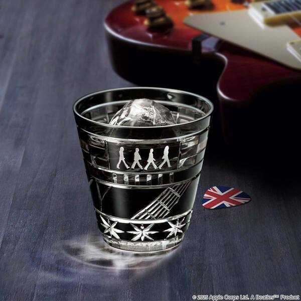 伝説的ロックバンド「THE BEATLES（ザ・ビートルズ）」と日本の伝統工芸がコラボレーション！プレミコから「江戸切子」のロックグラスが登場！