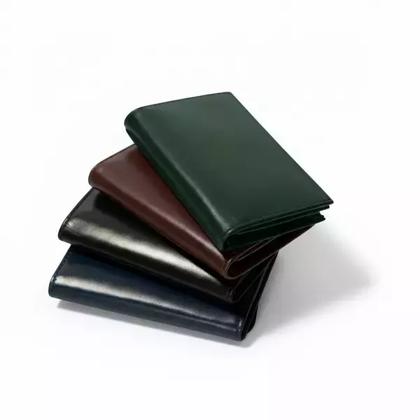 日本で一番売れている名刺入れ、累計5万個突破。Danke Bestens！から新色「ダークグリーン」登場！上質の深緑がもたらす、知性と品格10月20日より発売！