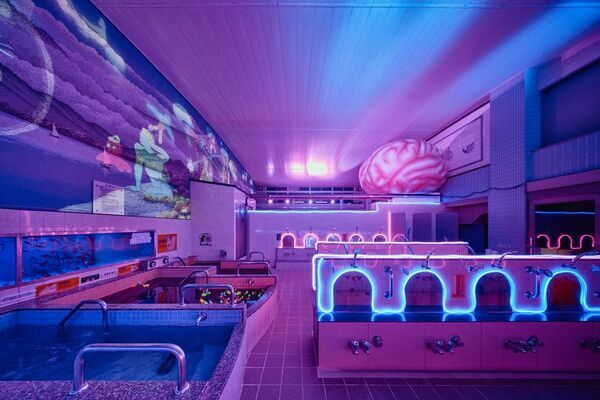 マルハン東日本「ヲトナ基地プロジェクト」第5弾イベント　2024年に10日間で4,000人以上を集めたイベントの2ndシーズンが到来！巨大な脳みそが浮かぶ光輝くサイバー銭湯が帰ってくる！“イキすぎた光と狂気のNEW浴体験”『脳汁銭湯2025』開催　11月26日(水)から12月7日(日)、大田区蒲田「女塚温泉 改正湯」にて実施