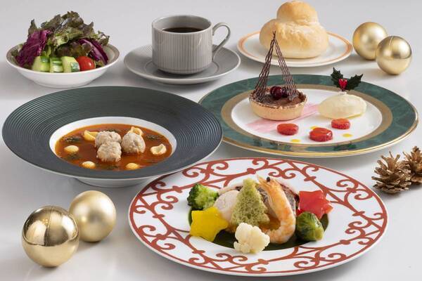 【志摩スペイン村】「スパークリング・クリスマス」の開催 11月22日（土）～12月25日（木）