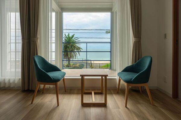 千葉県勝浦市、“部原海岸”目の前のコンテナホテル「HOTEL R9 The Yard 勝浦」が2025年11月10日(月)開業予定！