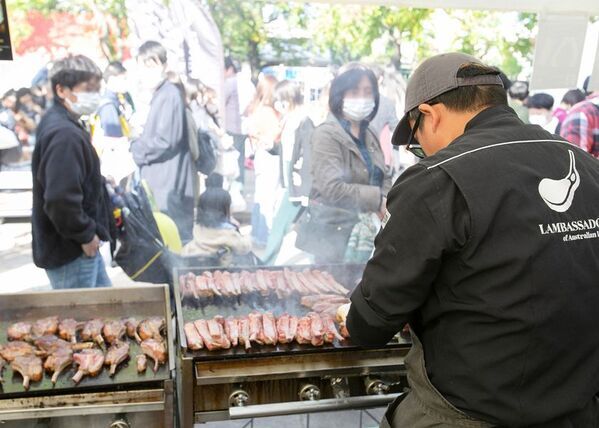 今年で10回目となる日本最大の羊イベント〈羊フェスタ2025 in なかのアンテナストリート〉に特別協賛