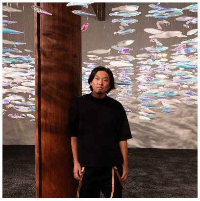 大阪梅田ツインタワーズ・ノース1階「コンコース」 冬のクリスマス イルミネーション「Cosmic Feather ～祈りの翼～」 最終章「未来への願いの光で包まれた世界」