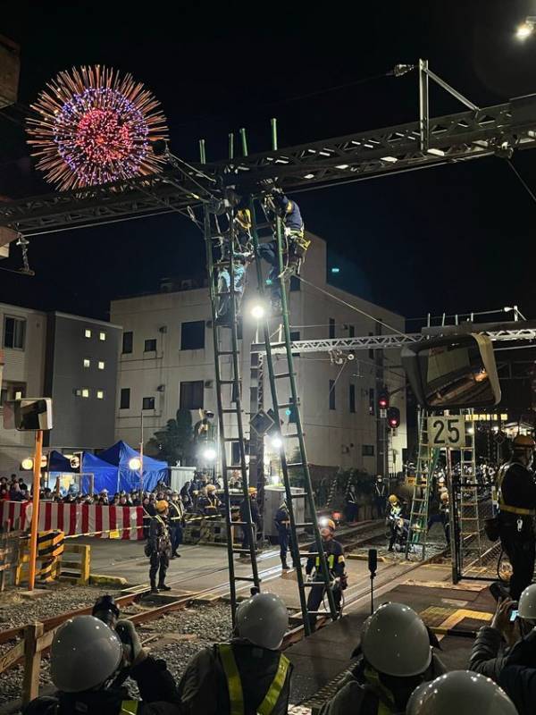 日本三大曳山祭のひとつ「秩父夜祭」開催に合わせて夕方のお出かけに便利な時刻に蒸気機関車を特別運行　12/3(水)行田市駅始発「SL秩父曳き山夜祭り号」　全国的にも珍しい「秩父夜祭架線切り離し・屋台見学ツアー」も2年ぶりに開催