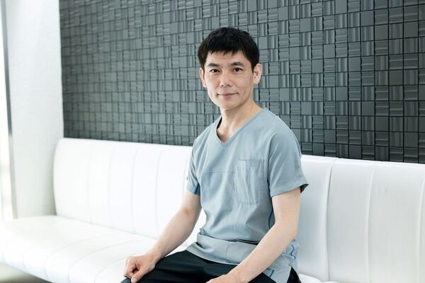 寒暖差が原因で「むくみ」が発生！？むくみを防ぐカギは“自律神経と血流”　専門家が教える運動・睡眠・食事　“1日小さじ1杯のアマニ油で内側から整える”取材内容を公開