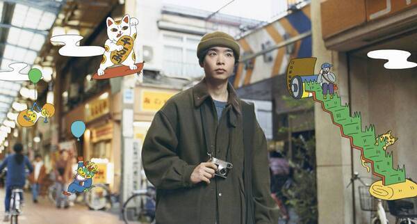 「niko and ...」キャンペーンムービー最新作「旅のキオク」公開。北村匠海×清原果耶思いがけず新たな趣味に出会った“記念日”を描く動画公開！商店街での未知との遭遇に笑顔！お互いの動画のナレーションも担当。楽曲は奥田民生「さすらい」カバーバージョン。