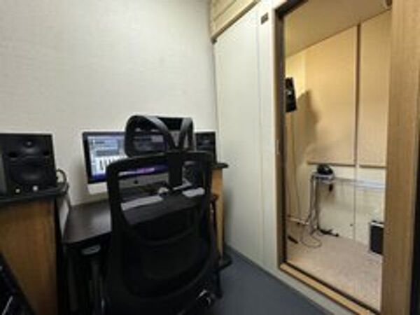 歌い手さん用レコーディングスタジオ完成！！ハイクオリティの音響設備を揃えた、待望の格安レコーディングスタジオin池袋！！