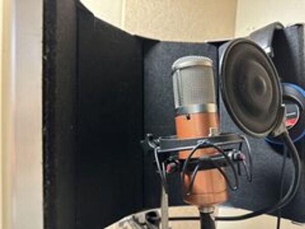 歌い手さん用レコーディングスタジオ完成！！ハイクオリティの音響設備を揃えた、待望の格安レコーディングスタジオin池袋！！