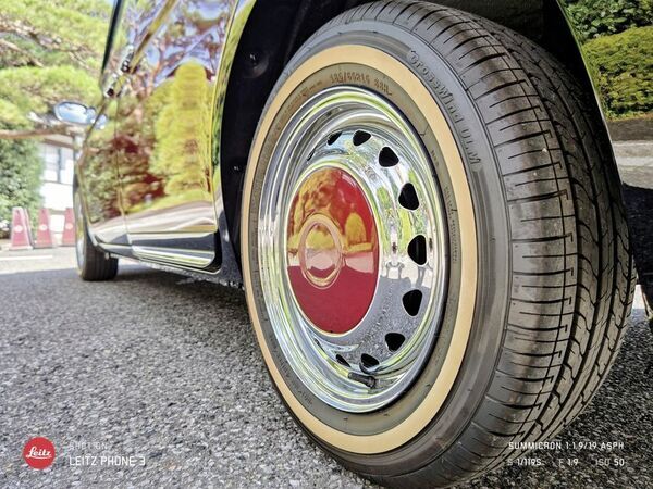 岩本モータース、明治記念館へ「特別仕様車」を納入、運用開始を発表　～現代の快適性を実現しつつ、クラシックなデザインを新たに採用～