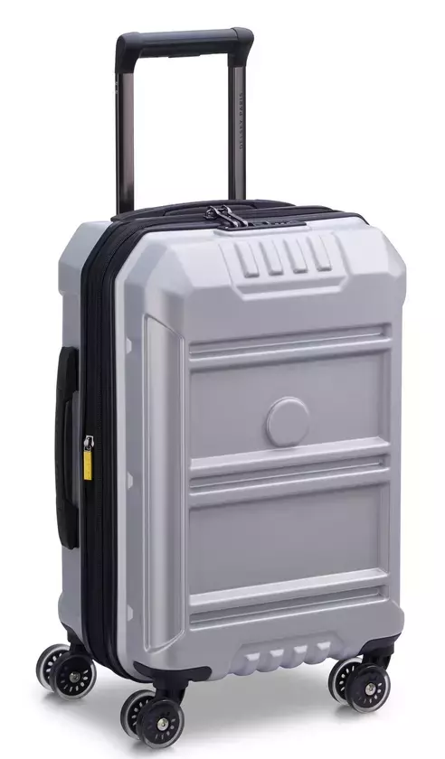 ブランド80周年「デルセーパリ フラッグシップストア」オープン　オープニングイベントに俳優の大和田美帆、タレントの杉谷拳士が登場