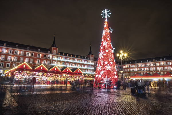 クリスマスの海外旅行先ランキング2025（ヨーロッパ編）～2位はフランス！ 1位はどこ？ 阪急交通社が公開～