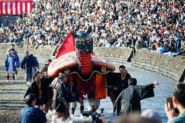 毎年約15万人が訪れるユネスコ無形文化遺産「八代妙見祭」が11月22日(土)・23日(日・祝)に開催！
