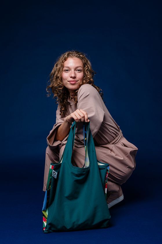 ドイツ発のファッションバッグブランド「Notabag」から新作『Notabag × Judit Canela』を12月3日に販売開始　～立ち止まって、夢見るひとときを～