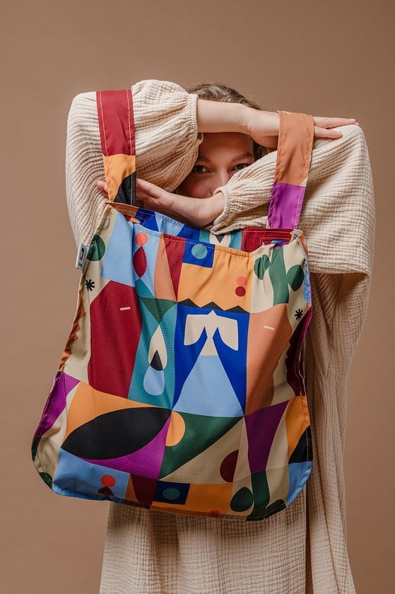 ドイツ発のファッションバッグブランド「Notabag」から新作『Notabag × Judit Canela』を12月3日に販売開始　～立ち止まって、夢見るひとときを～