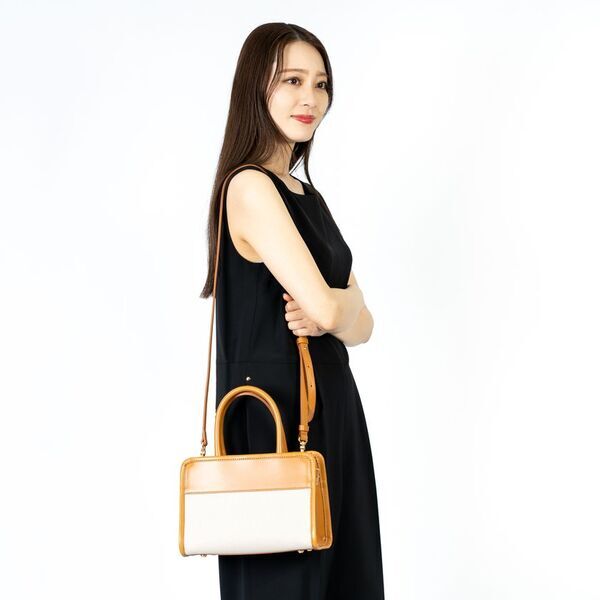 12月1日に年末BIG SALE開催決定！UETAKEの本革バッグが全品45％OFF　ウエタケ発ファクトリーブランドの感謝セール！