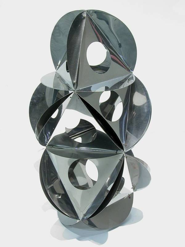 企画展「ブルーノ・ムナーリ展～美術に出会う前の美術～」を米沢市上杉博物館で11月29日から開催