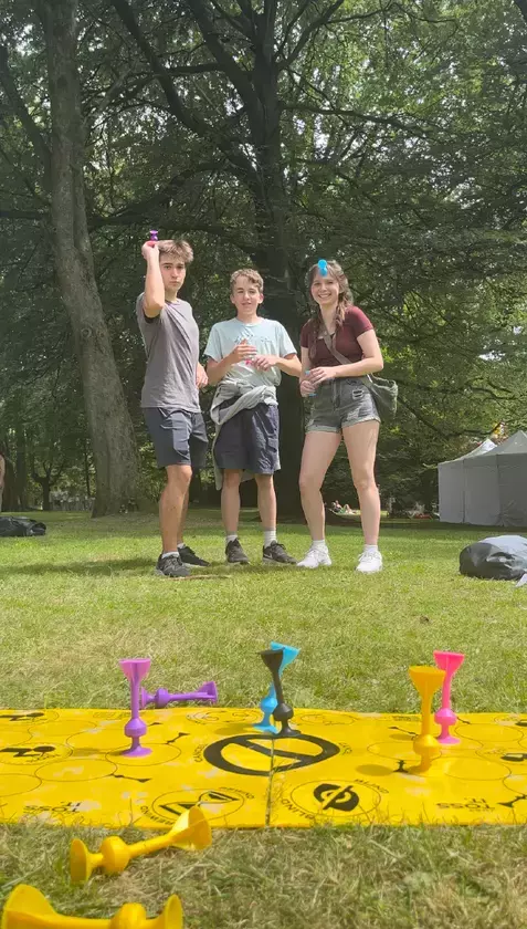 どこでも遊べる新感覚シリコンダーツ！ヨーロッパ発【TOSSIT】がついに日本上陸！